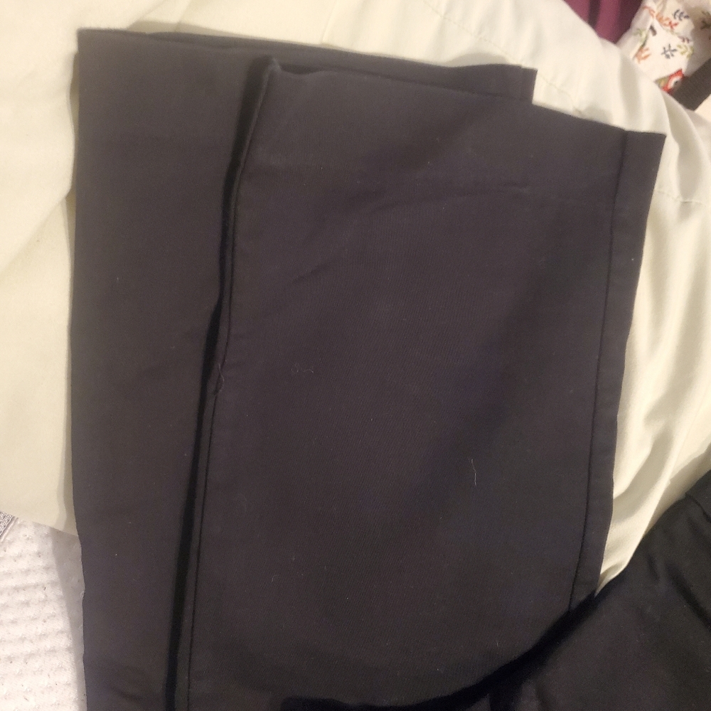 Size 12 Effortless Stretch Pants By Croft & Barrow - Picture 3 of 13